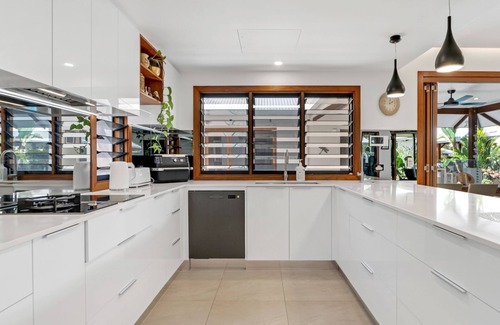 Trinity Beach House | Belle Escapes Lagoon Luxe in Private Estate