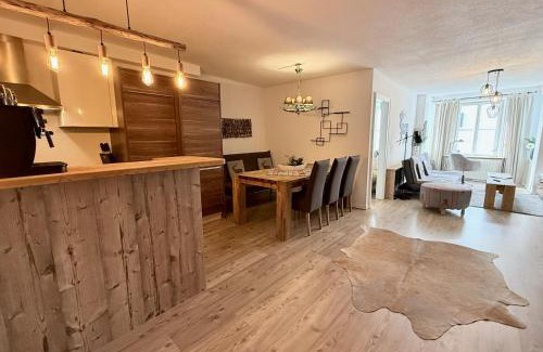 Kitzbuehel Apartment | BELLE KITZ PURE im Zentrum by Belle Stay