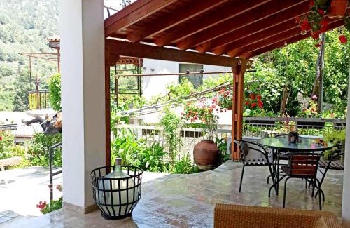 Kalopanayiotis Apartment | BELLE VUE Mountain Home