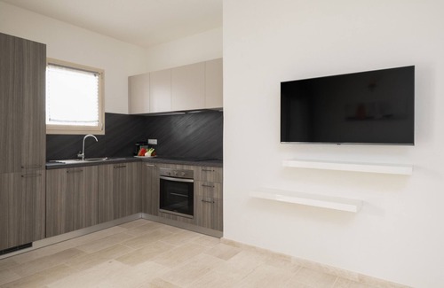Luddui Villa | Bellevue 36C by Klodge - stylish getaway villa with pool