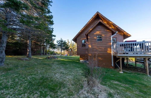 Bellevue Ski Chalet | Bellevue Ocean Cottage