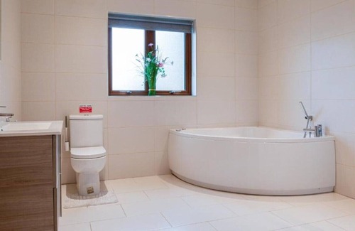 Dungannon House | Bells Holiday Homes The Homeplace