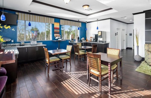 Tatum Hotel | Belmont Inn and Suites Tatum