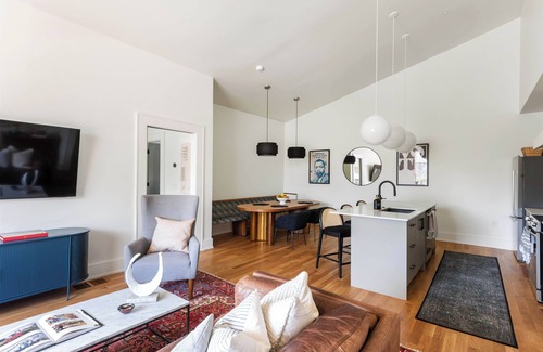 Reynoldstown Apartment | Beltline Basilica by Minty Living