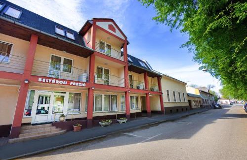 Debrecen Bed & Breakfast | Belvárosi Panzió