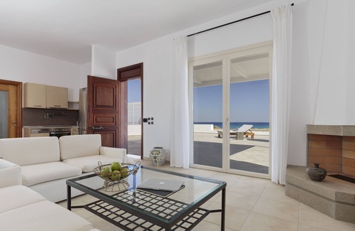 Afandou Villa | Belvedere Beachfront Villa in Rhodes - Afandou Bay