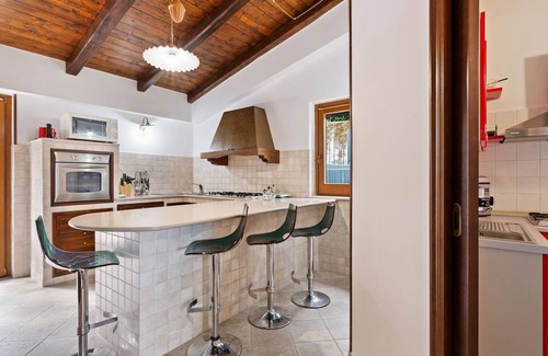 San Mango d'Aquino Villa | Belvilla by OYO Villa d'Aquino