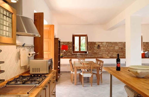 Patti Villa | Belvilla by OYO Casa Cicero