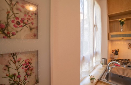 San Feliciano Cottage | Belvilla by Oyo La Rocca Residence