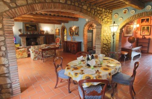 Ficulle Villa | Belvilla by OYO Villa La Palazzeta