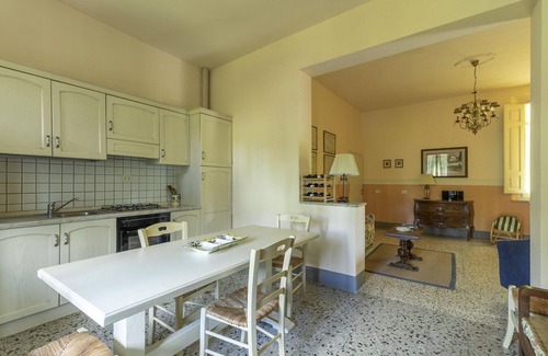 Montopoli in Val d'Arno House | Belvilla by OYO CASA ROSSA 8 pax