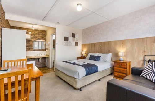 East Bendigo Hotel | Bendigo McIvor Motor Inn
