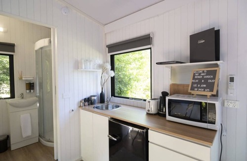 Ettrick House | Benger Garden 2 by Tiny Away