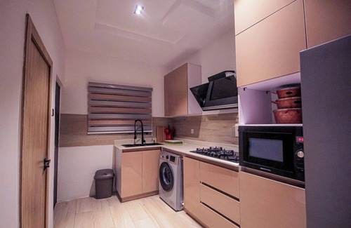 Benin City Apartment | Benin City Blissful Apartment - Cozy 2BR Retreat