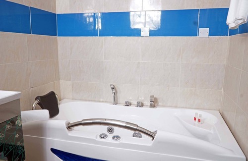 Festac Hotel | Benny Hotel