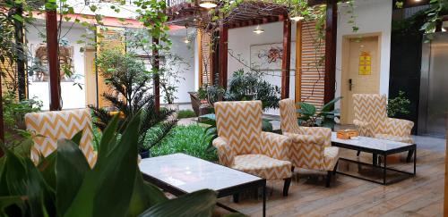 Mittakpheap Hotel | Benny's City Hotel