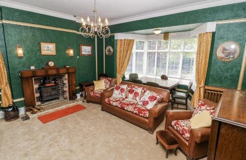 Ridgeway House | Bentfield House