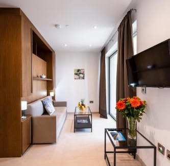 Gibraltar Apartment | Bentley Holiday Apartments - West One