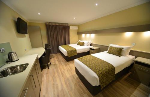 Bentley Hotel | Bentley Motel