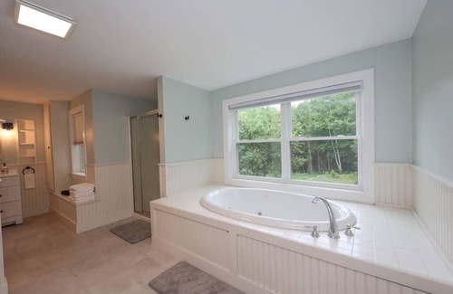 Danville House | Beorn's Hall · Secluded Estate Home w/Indoor & Outdoor Amenities