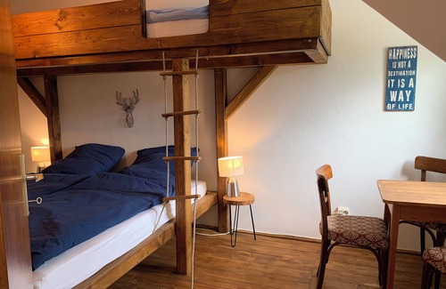 Finkenstein am Faaker See Bed & Breakfast | Bergbude