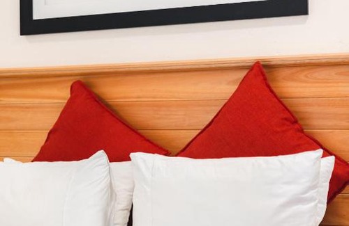 Hazyview House | Bergdale Cottages