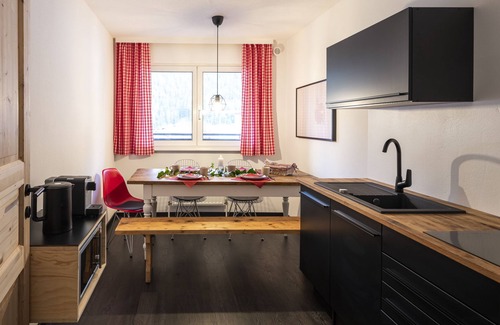 Medraz Apartment | Bergfried - Designwohnung mit Weitblick