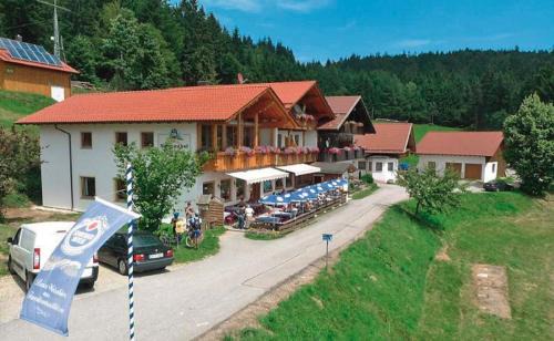 Schwarzach House | Berggasthof-Pension Seminar- und Tagungshaus Menauer