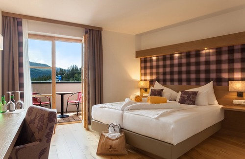 Konigsleiten Hotel | Berghotel Der Königsleitner - Adults only