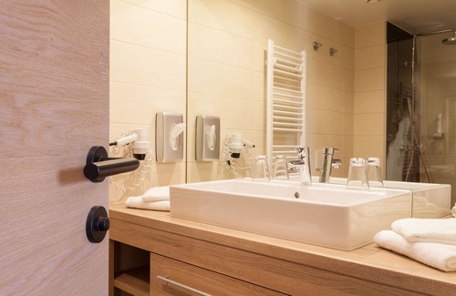 Konigsleiten Hotel | Berghotel Der Königsleitner - Adults only
