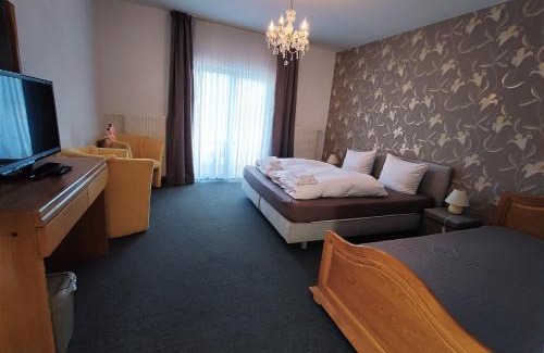 Zueschen Hotel | Berghotel Natura Bed & Breakfast