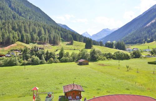 Gries im Sellrain Hotel | Bergsporthotel Antonie