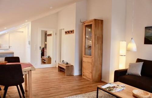 Steibis Apartment | Bergwiese mit Oberstaufen Plus Karte