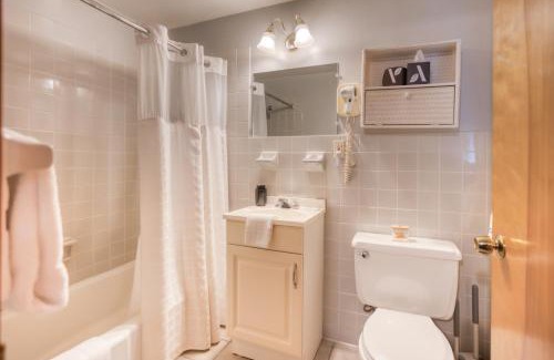 Williamstown Hotel | Berkshire Valley Inn