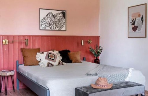 Nagykonyi Villa | Berky Kúria - Stylish cottage in the Hills of Tolna for 16people