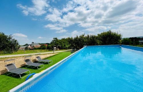 Nagykonyi Villa | Berky Kúria - Stylish cottage in the Hills of Tolna for 16people