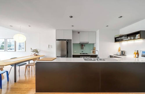 Alexandria Apartment | Berlin Muse Stylish Comfort meets Urban Zest