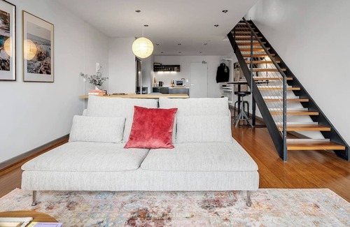 Alexandria Apartment | Berlin Muse Stylish Comfort meets Urban Zest