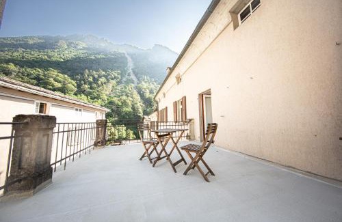 Campocologno Apartment | Bernina Express Historic Retreat