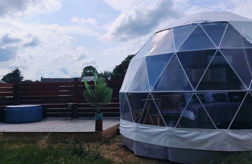 Saint-Priest-la-Marche RV Rental | Berry Dome