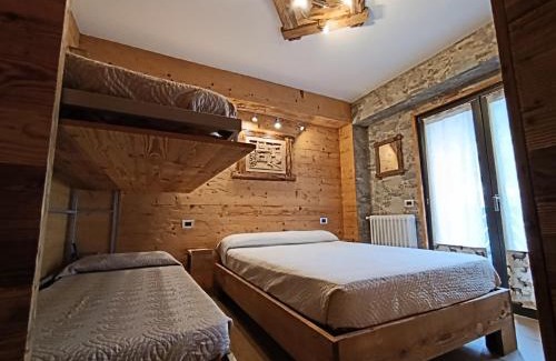 Aprica Apartment | BERTUZZI HOMES "Luxury Chalet"
