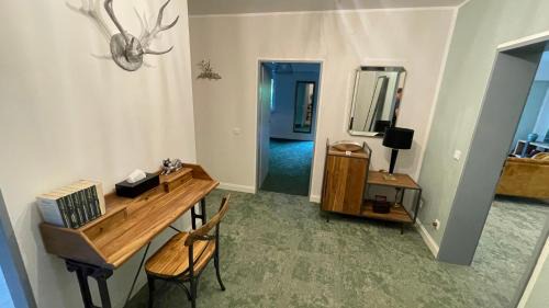 Hochdahl Apartment | BESOTEL Erkrath- schicke FeWo oder Apartments zentral nähe Bahnhof und Autobahn im Neandertal mit Glasfaser WLAN und freies Parken