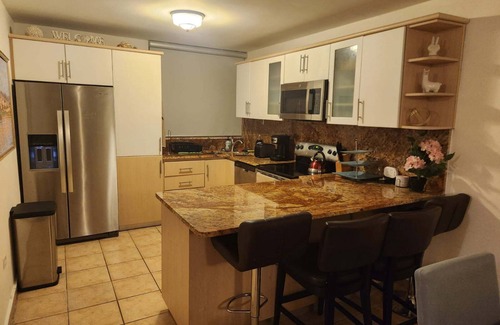 Las Carreras Condo | BEST AQUATIKA PENTHOUSE: truly beachfront, 10 beds, 5 rooms, 10 person capacity