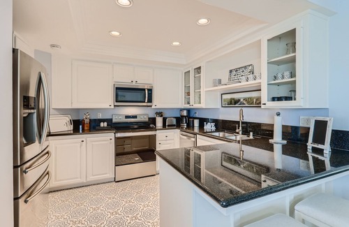 Coronado Cays House | Best beach and bay views in a beautiful and cozy townhome in the Cays