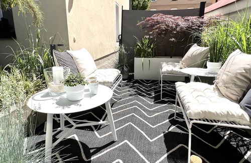 Dreimuhlen House | Best deal in town ! Como Designer Apt deluxe in the center of Munich