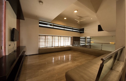 Yeshwanthpur House | Best for family including kids, luxury high end bunglow