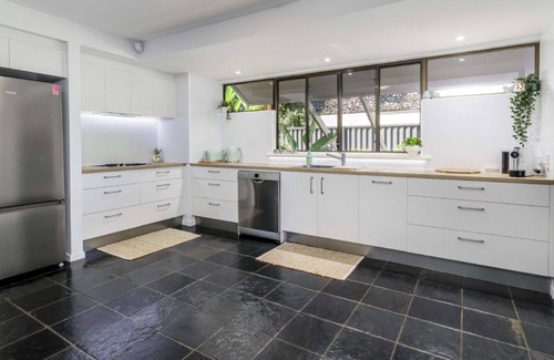 Bongaree House | Best Friends Beach House