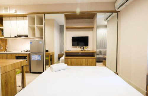 Bekasi Barat Apartment | Best Furnished Studio Grand Kamala Lagoon Apartment By Travelio