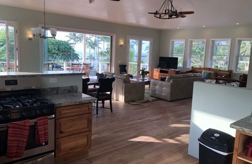 Hilo House | Best Hilo Beach Park House. 3,600 sq. ft. Sleeps 16. New at Richardson's Park.