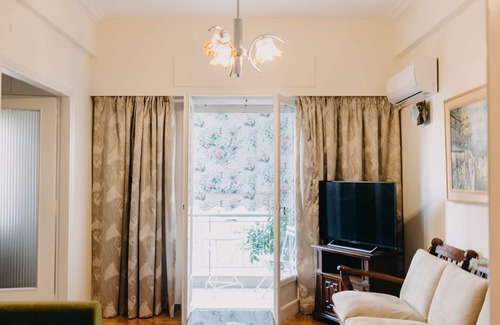 Attiki Apartment | Best House, Attiki metro, Athens